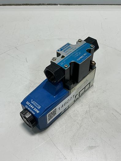 Used TOKIMEC VICKERS DG4V-3-2A-M-P7-H-7-T41-50