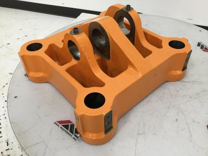 Used CINCINNATI MILACRON Rear Platen 3968485-102 Used