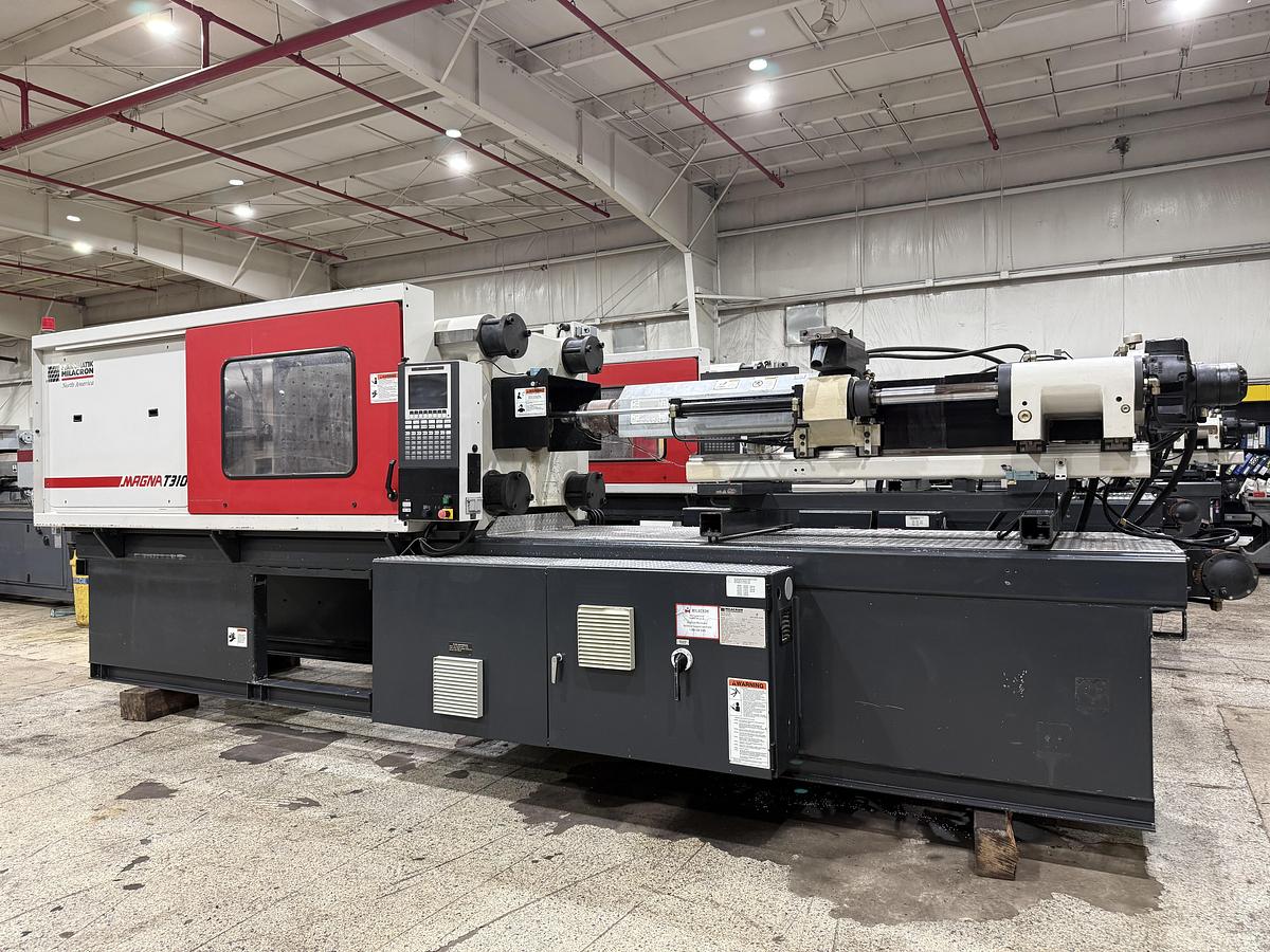Used 2000 FERROMATIK MILACRON 310 Ton Injection Molding Machine MT310-22 USED #151841