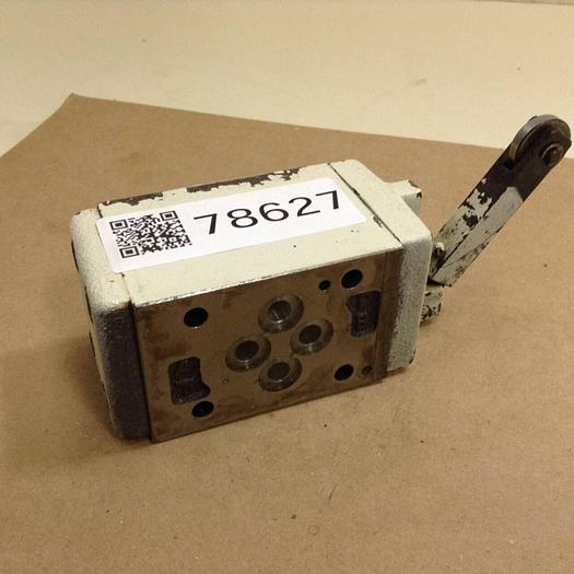 Used TOKIMEC Valve DG02S-3-2A-11-S5 #78627