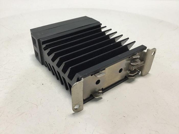 Used CONTINENTAL INDUSTRIES Solid State Relay RSDA-660-25-1DE #134783