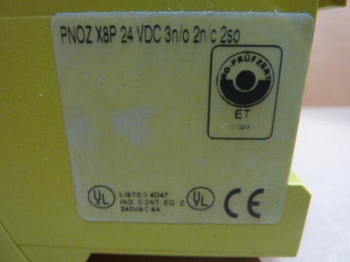 Used PILZ Safety Relay PNOZX8P24VDC3N/O2N/C2SO #36679