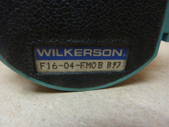 Used WILKERSON Particulate Filter F16-04-FMOB   B97 #31212