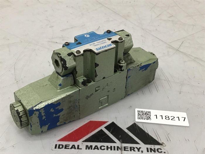 Used VICKERS Directional Control Valve DG4V36CMP7H750JA100 #118217