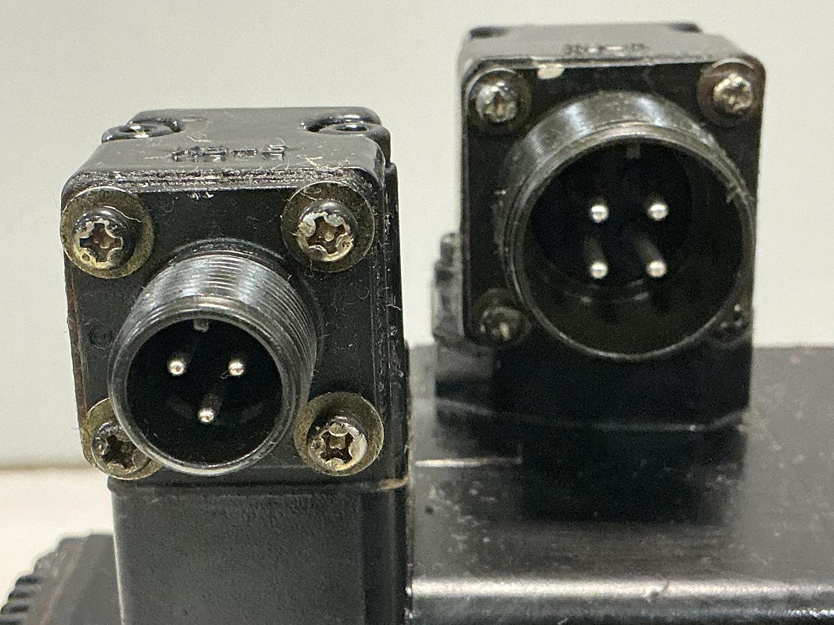 Used OKUMA BL-MC25J-30TB