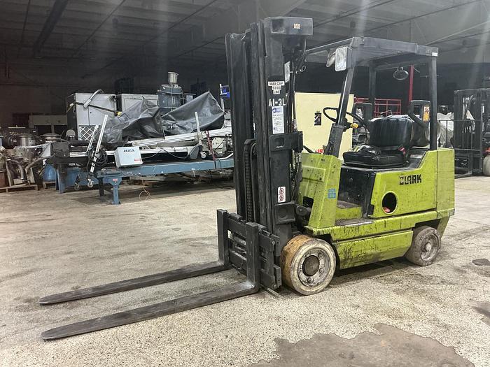 Used Clark GCS25MC
