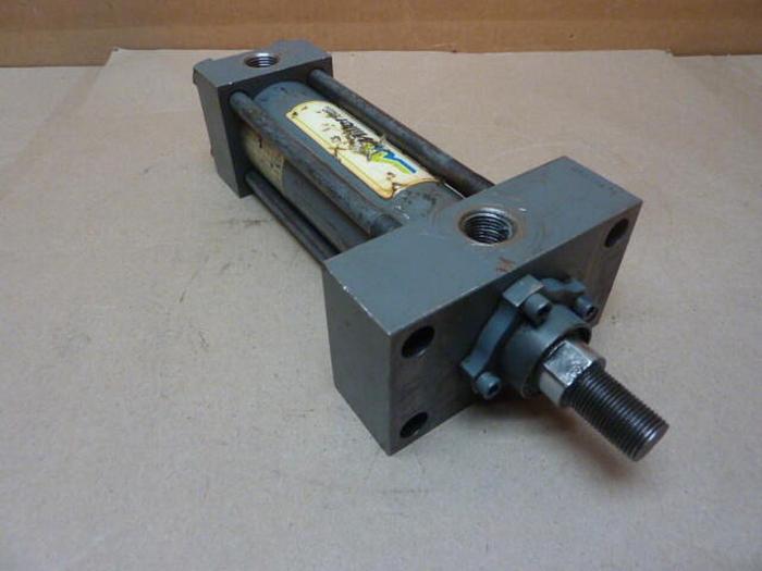 Used MILLER FLUID POWER Hydraulic Cylinder H67B2B #32330