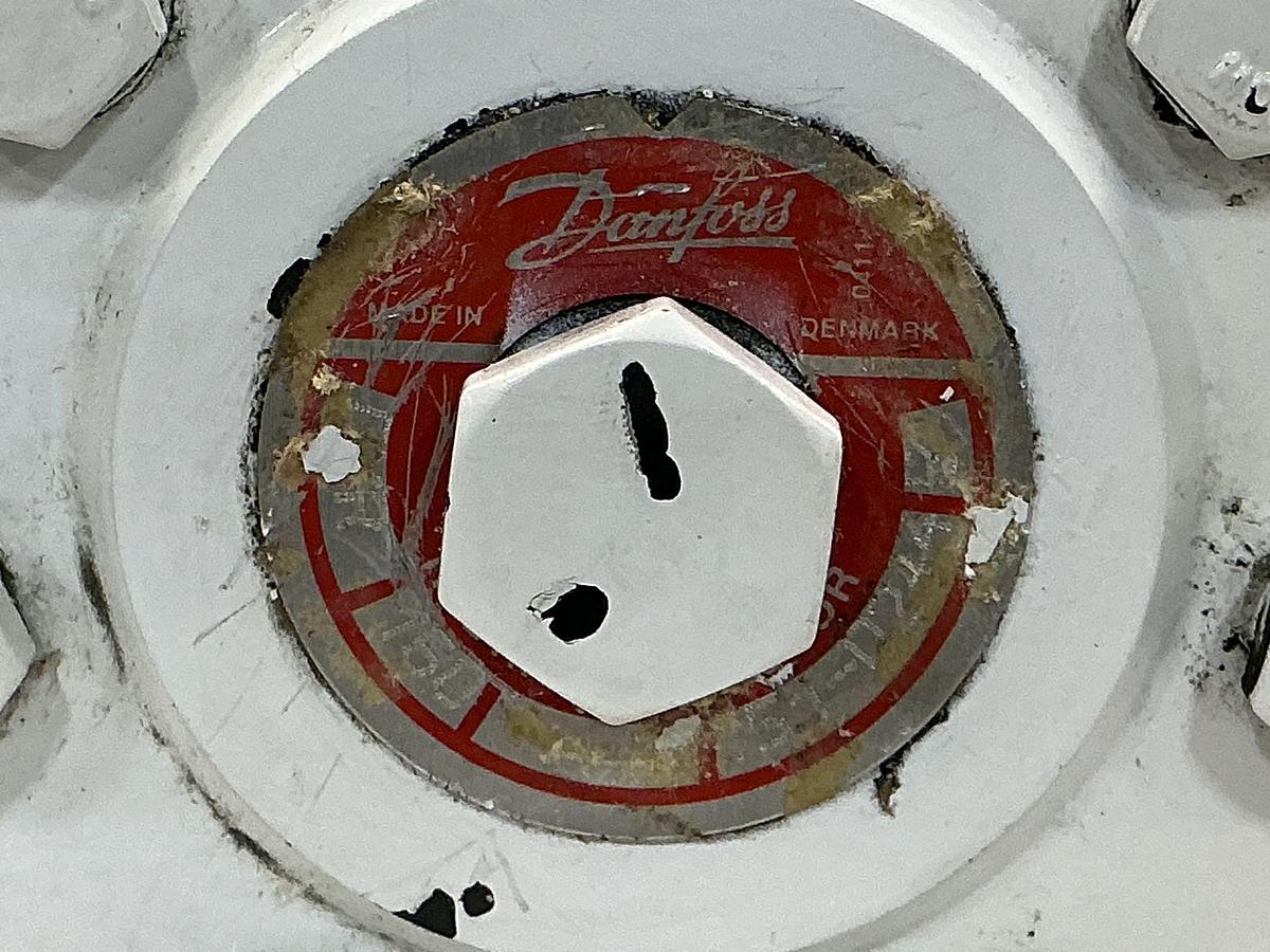 Used DANFOSS 151-0244