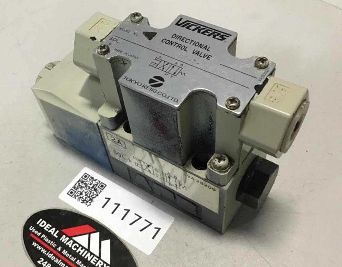 Used VICKERS Directional Control Valve DG4V32AMP2T7P1050 USED 
