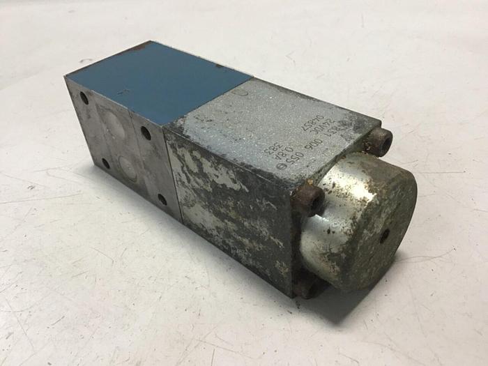 Used BOSCH Proportional Pressure Relief Valve 0 811 402 019 Used