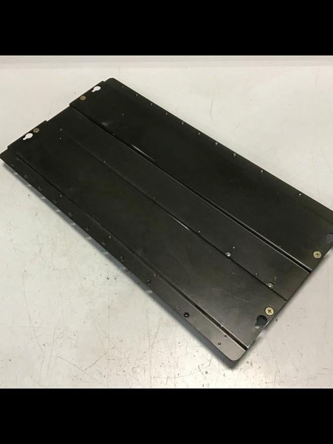 Used TOSHIBA Base Slot Rack B200EXB8 Used