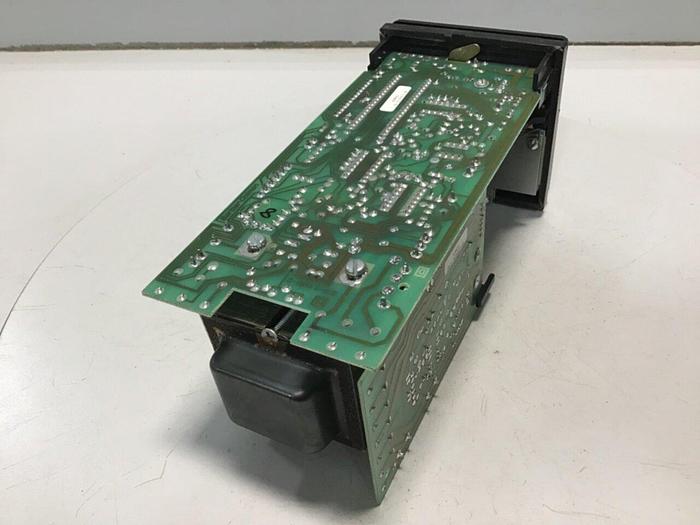 Used BARBER COLMAN Temperature Control 585A-20016-000-0-00 #113398