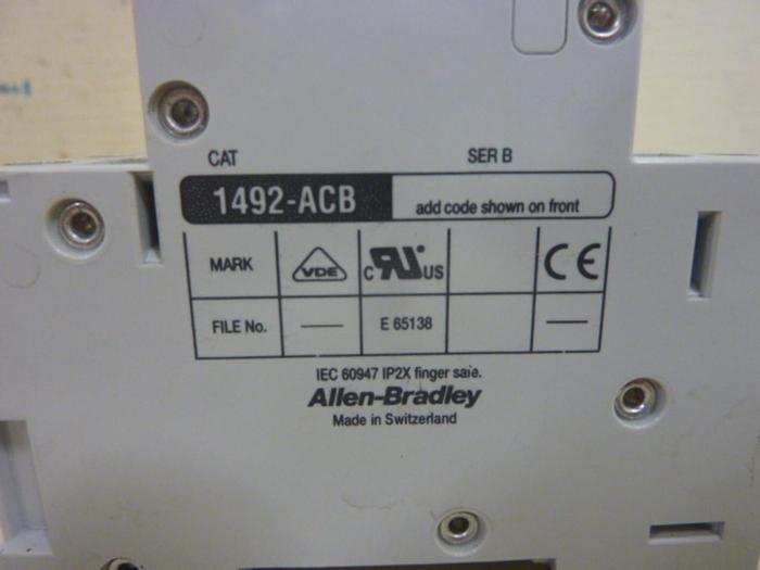 Used ALLEN BRADLEY 5 Amp Circuit Breaker 1492-CB1/G050 SER C #64491
