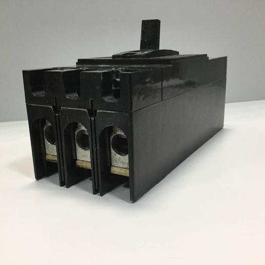 Used GENERAL ELECTRIC / GE 125 Amp Circuit Breaker TFJ236125 Used