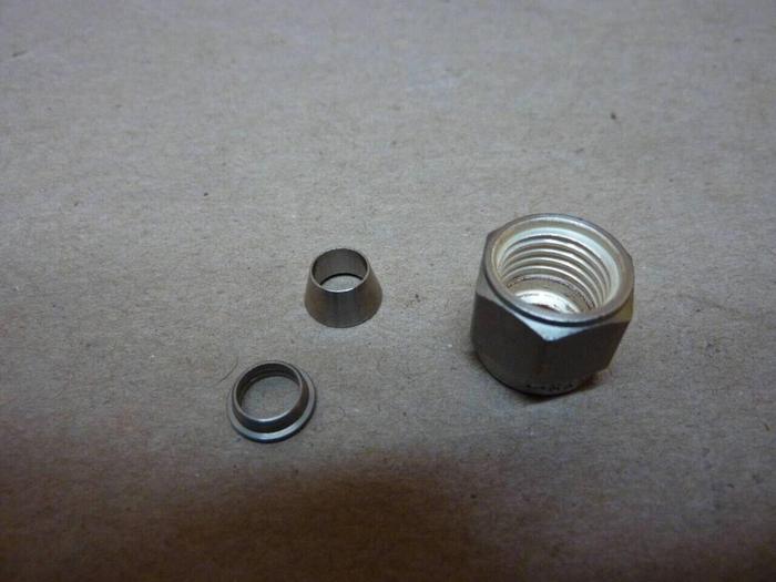 SWAGELOK Nut & Ferrule Set SS-6MO-NFSET #40274 SCRAPPED / DNL