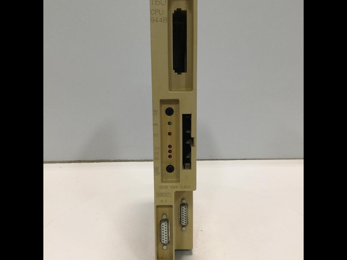 Used SIEMENS CPU Module 6ES5 944-7UB21 #107189