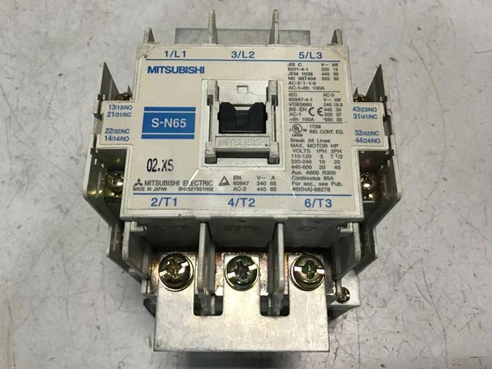 Used MITSUBISHI Magnetic Contactor S-N65 #134223