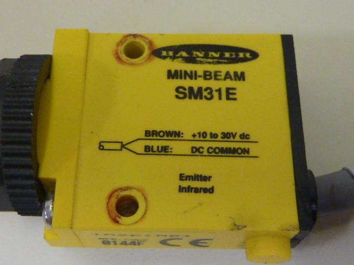 Used BANNER ENGINEERING Mini-Beam Emitter SM31E #61867