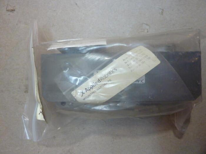 APPLIED ROBOTICS INC Pneumatic Module 0501-D01A-00 USED