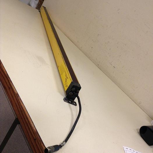 Used STI Light Curtain Transmitter MS46-30-1215-Q1-X-TK1 Used