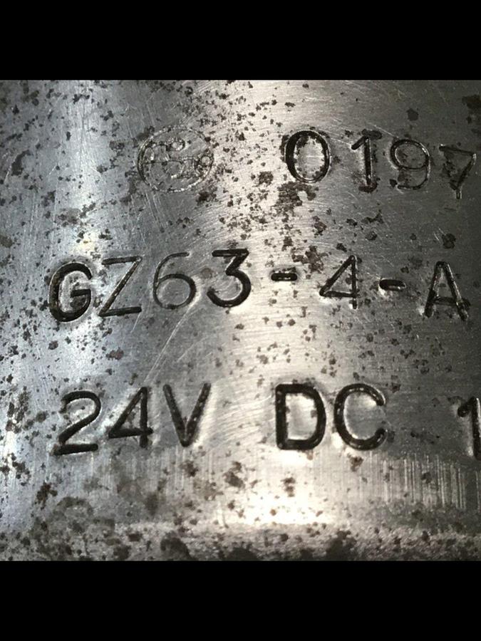 Used ARBURG Valve 5-4 WE 10 G41 54WE10G41A32/CG24N9K4 SO636AR #137634