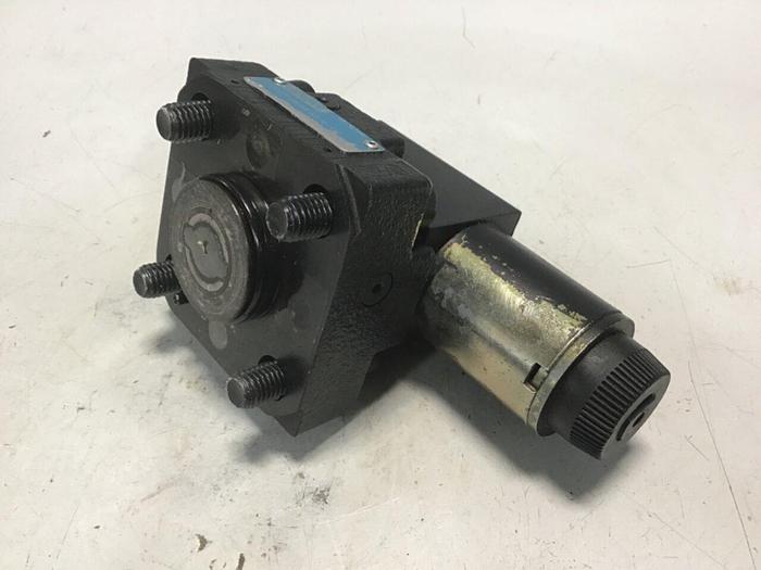 Used VICKERS Valve DG4V3S2AMUHL760EN490 Used