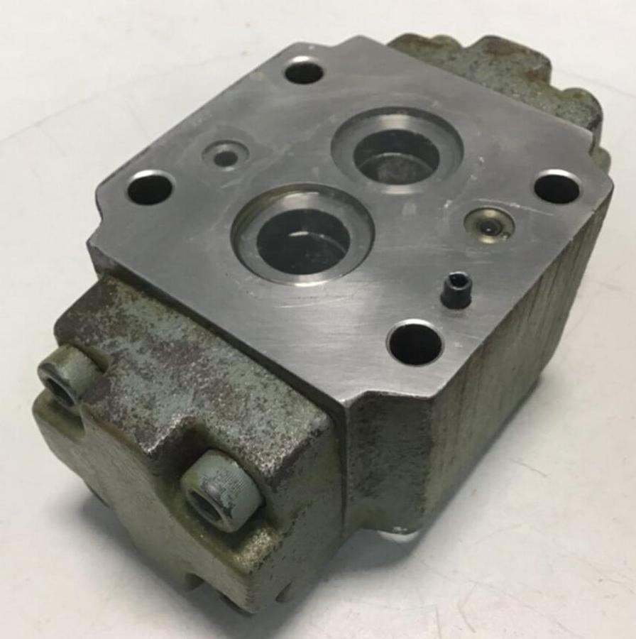 Used YUKEN Valve CPDG-06-E-30-2017 USED