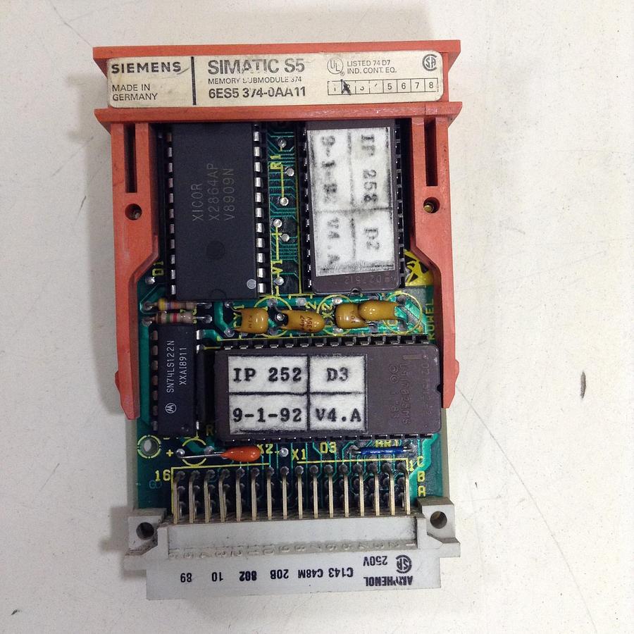 Used SIEMENS Memory Submodule 6ES5 374-0AA11 Used
