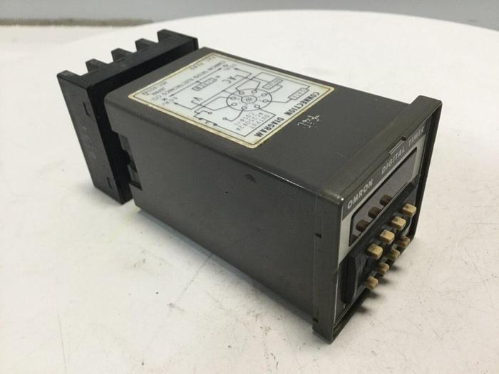 Used OMRON Digital Timer H5C-4D #104896