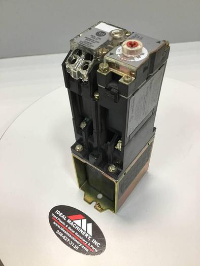 Used ALLEN BRADLEY Relay 700DC-P200Z24 #92917