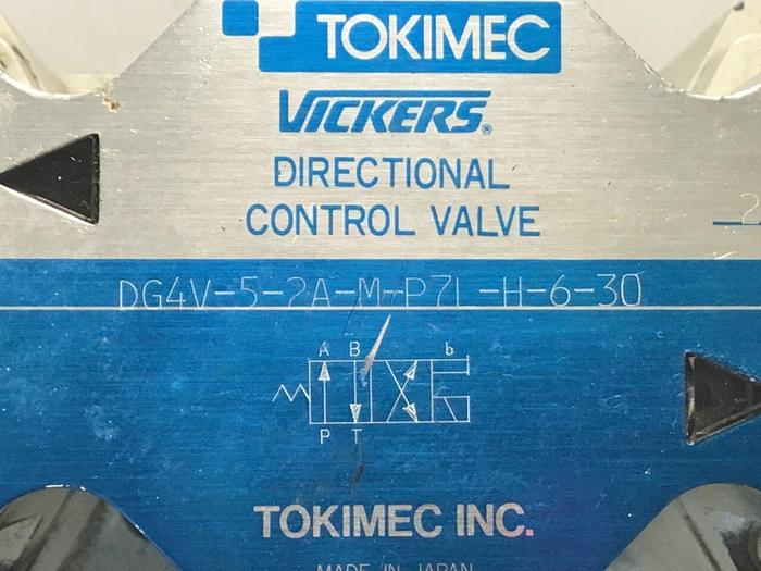 Used VICKERS Valve DG4V-5-2A-M-P7L-H-6-30 Used