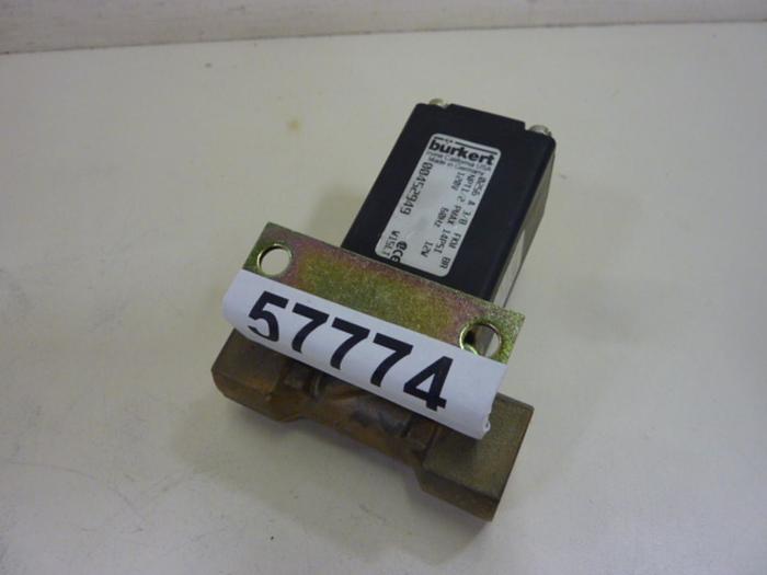 Used BURKERT EASY FLUID CONTROL Solenoid Valve 0256 A3/8 FKM BR #57774