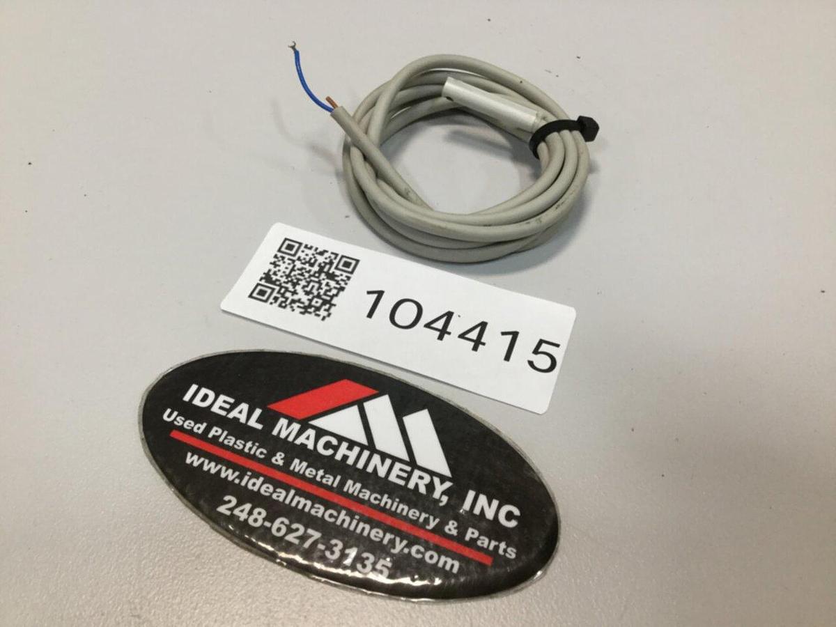 Used SMC Reed Switch Sensor D-M9B Used