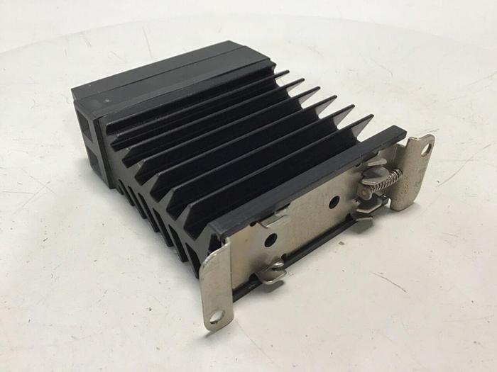 Used CONTINENTAL INDUSTRIES Solid State Relay RSDA-660-25-1DE #134776