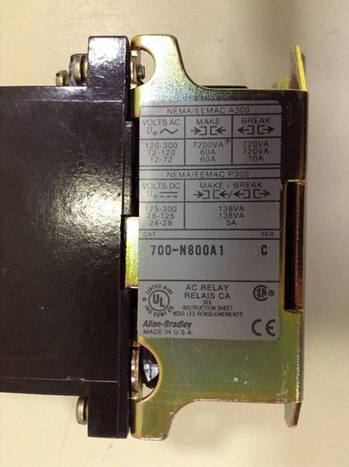 Used ALLEN BRADLEY AC Relay 700-N800A1 SER C #79536