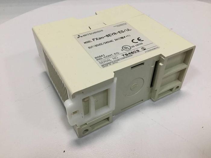 Used MITSUBISHI Programmable Controller FX2N-8EYR-ES/UL #99617