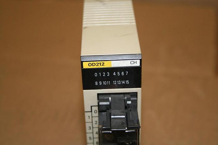 Used OMRON Output Unit C200H-0D212 #13966