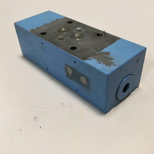 Used BOSCH Valve 0 811 024 002 #92329