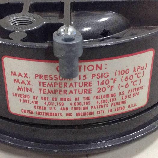 Used DWYER Magnehelic Gauge 2001C #76760