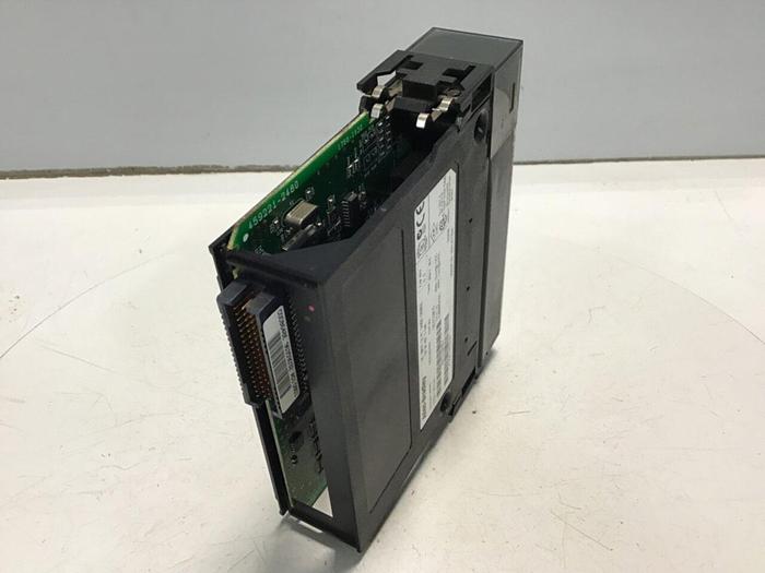 Used ALLEN BRADLEY Control Logix 1756-IV32 SER A #129062