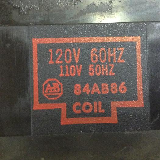 Used ALLEN BRADLEY AC Relay 700-N800A1 SER C #86494