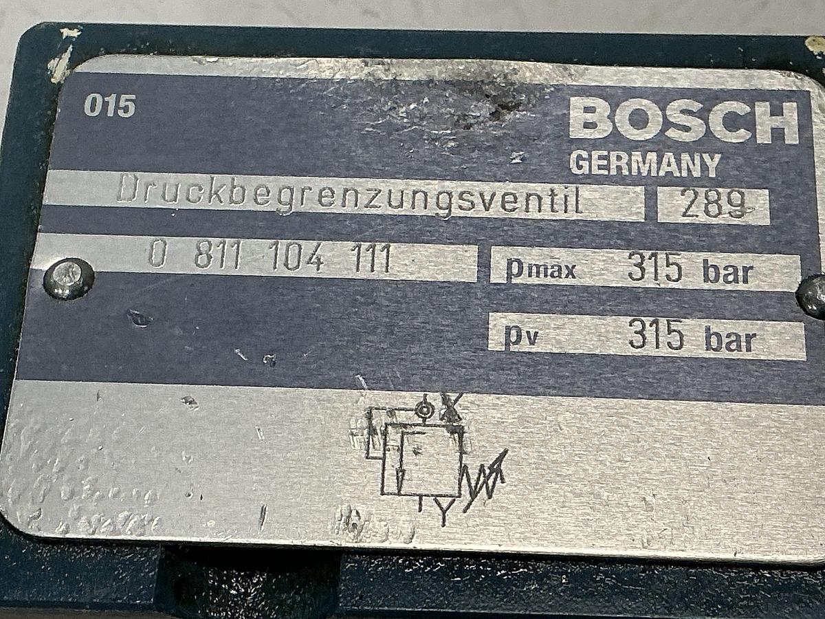 Used BOSCH 0 811 104 111