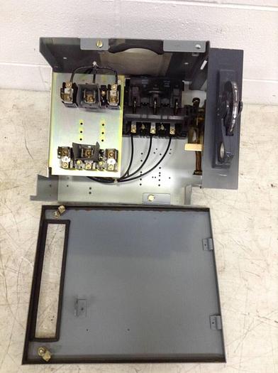 Used ALLEN BRADLEY 30 Amp Bucket Circuit Breaker 2192F-BJC-24 SER D #67827