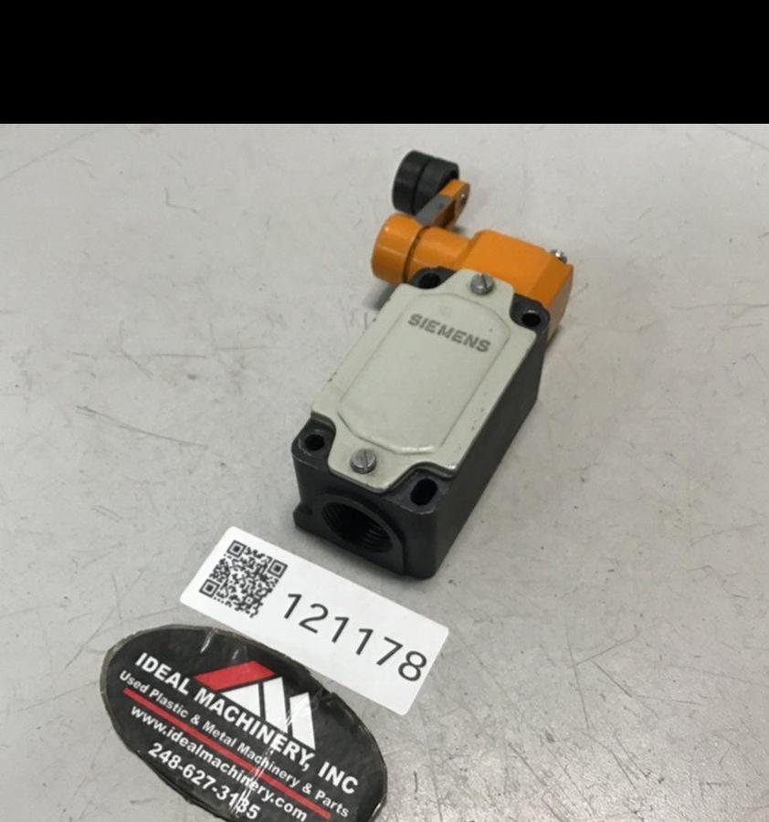 Used SIEMENS Limit Switch3 3SE3 120-1GW-Z USED