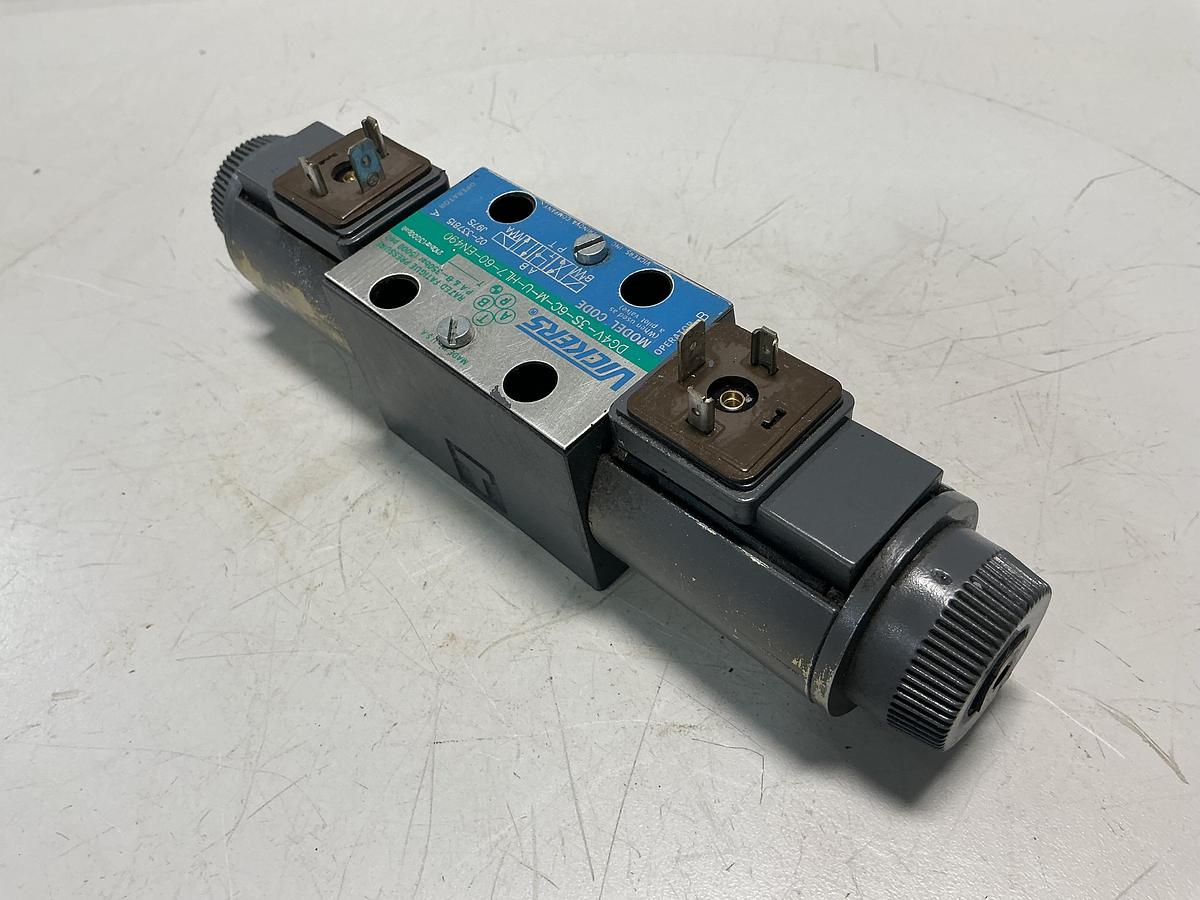 Used VICKERS DG4V-3S-6C-M-U-HL7-60-EN490