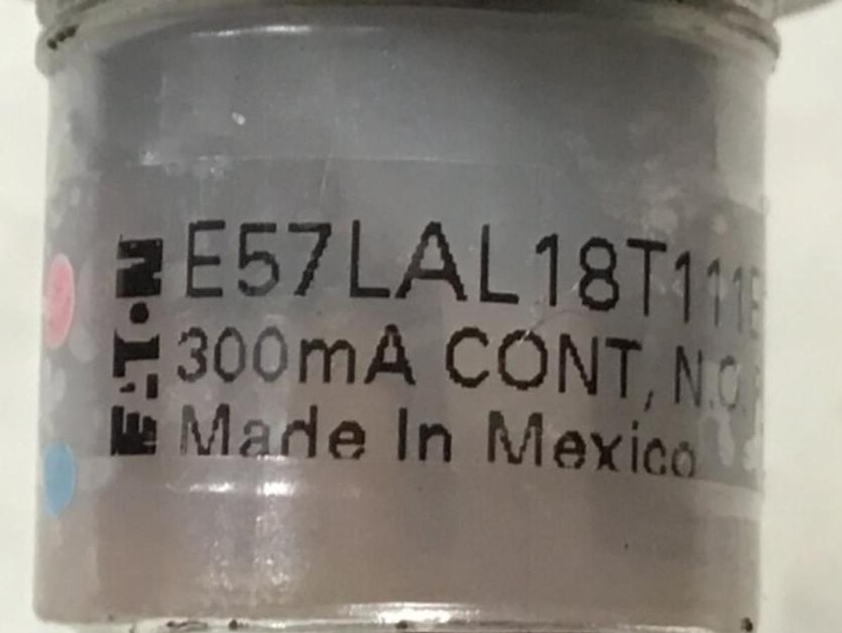 Used EATON CORP Proximity Switch 667LAL18T111EP USED