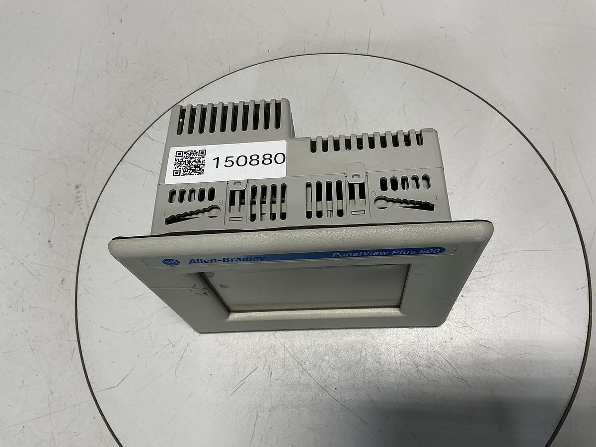 Used ALLEN BRADLEY 2711P-T6C20D