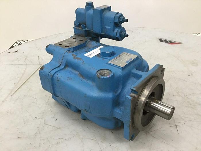 Used VICKERS Hydraulic Vane Pump PVH74QPCRM1S10C16V1931091 Used