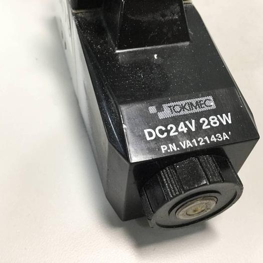 Used VICKERS Directional Control Valve DG4V32AMP7H750 #95479