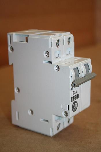 Used ALLEN BRADLEY 20 Amp Circuit Breaker 1492-CB2/F200 SER B #18840